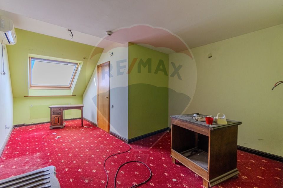 Activ Hotelier SubEvaluat | 18.000 mp construiti | 3 ha teren | BRASOV