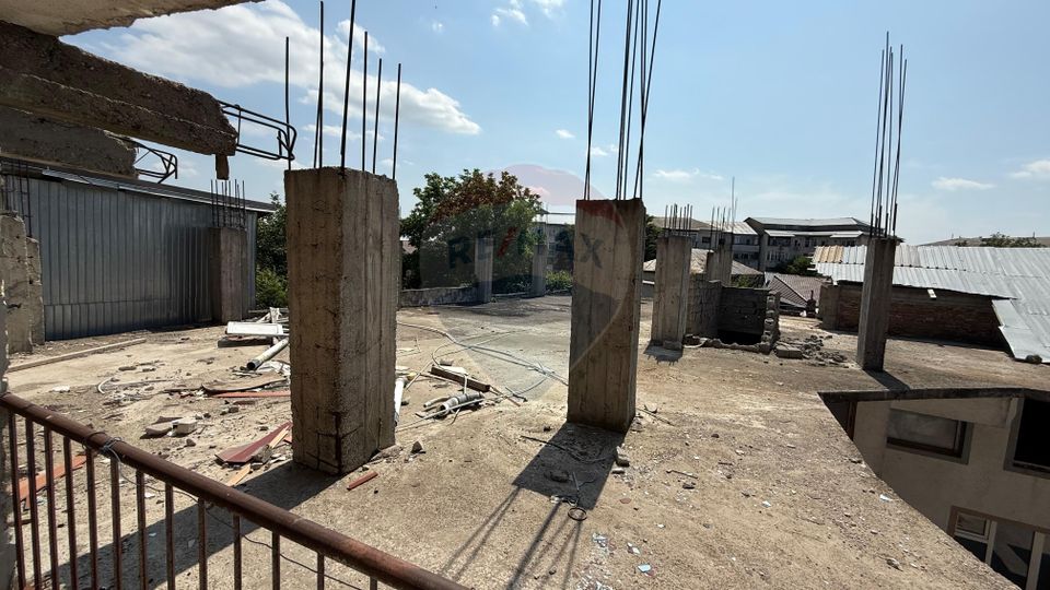 650sq.m Commercial Space for sale, Gara area