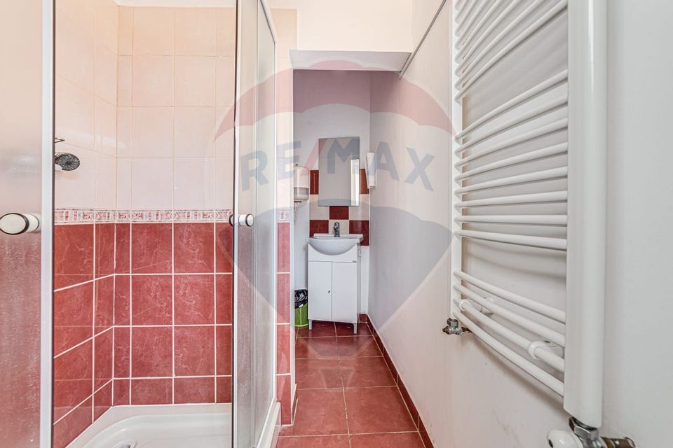 Spațiu cu destinatie  birouri sau comercial