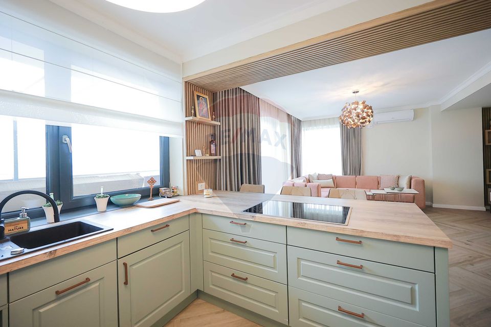 Apartament/Penthouse de Închiriat cu 3 Dormitoare și Terasă, Decebal