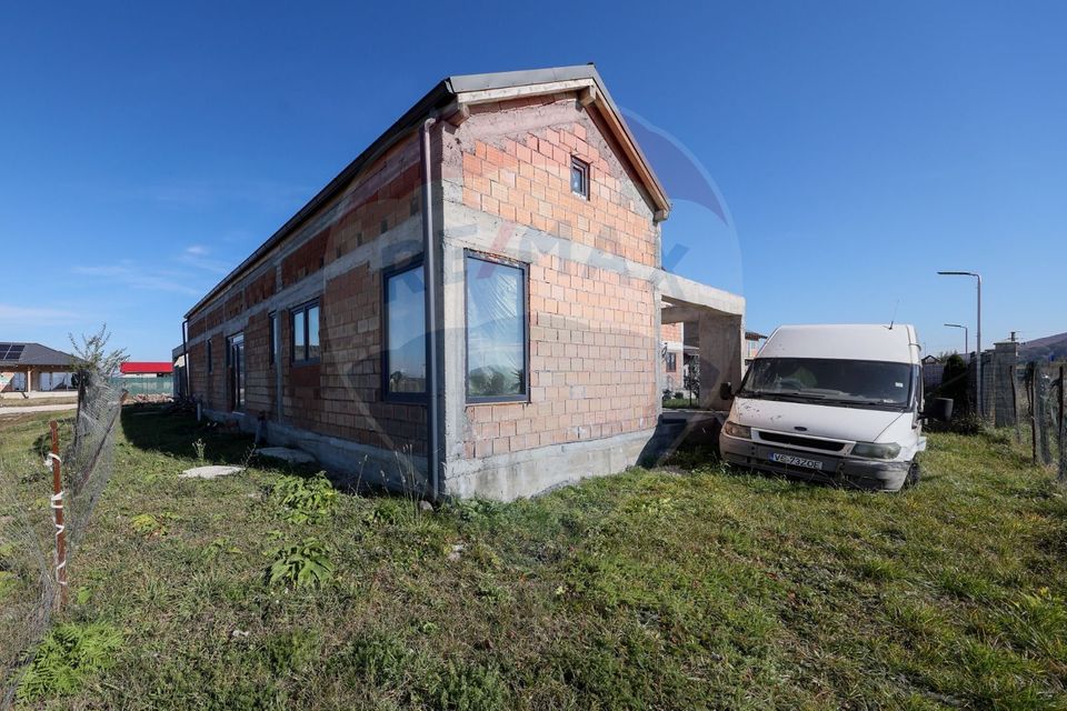 3 room House / Villa for sale