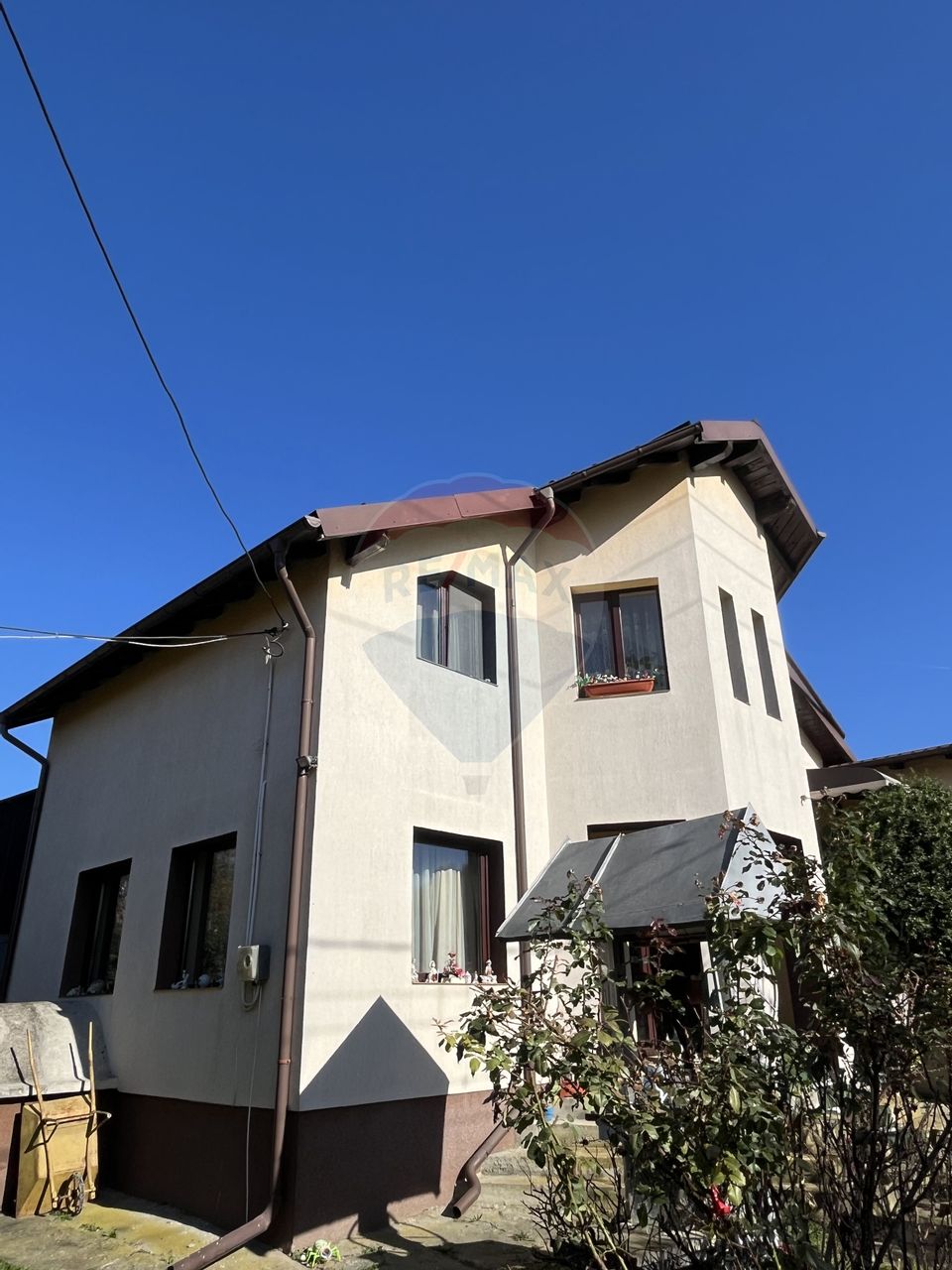 4 room House / Villa for sale