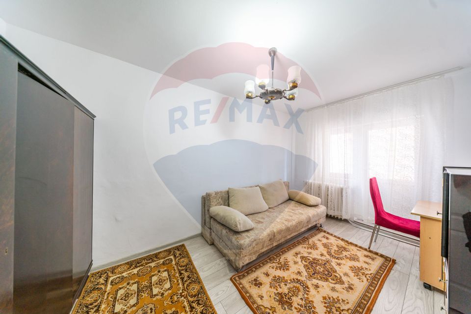 4 room Apartment for rent, Podgoria area