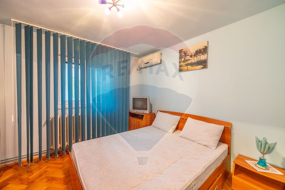 Apartament 2 camere etaj 1, zona Central/Praporgescu , centrala gaz.