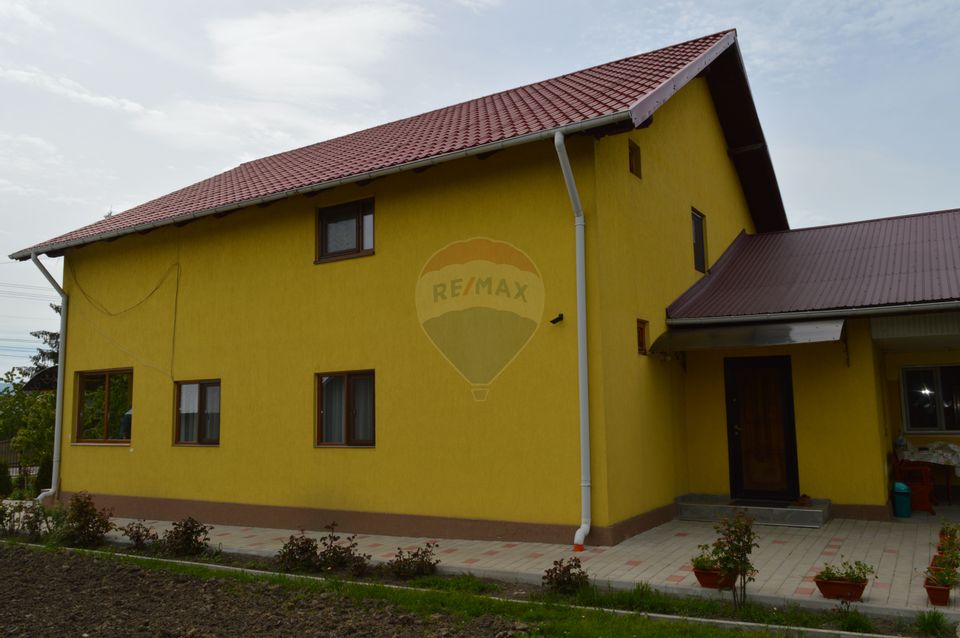 7 room House / Villa for sale