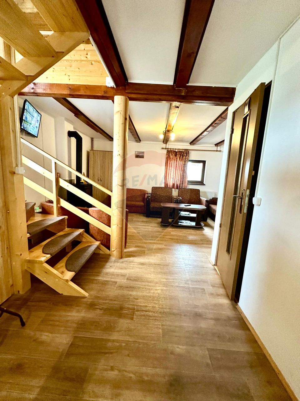 6 room House / Villa for sale