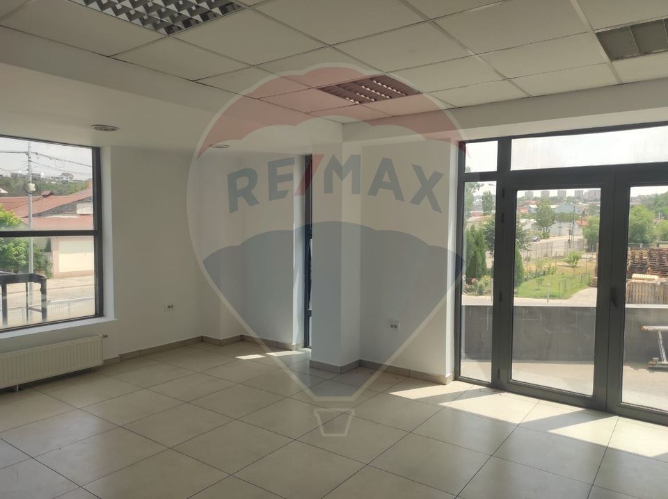 CLADIRE BIROURI 445 MP DE INCHIRIAT SLATINA