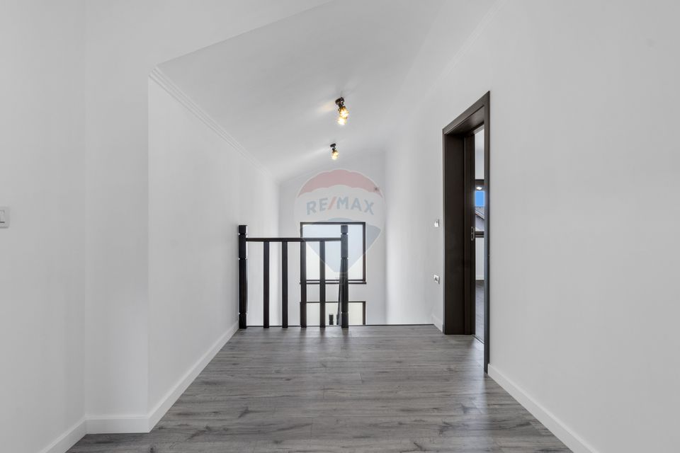 7 room House / Villa for sale