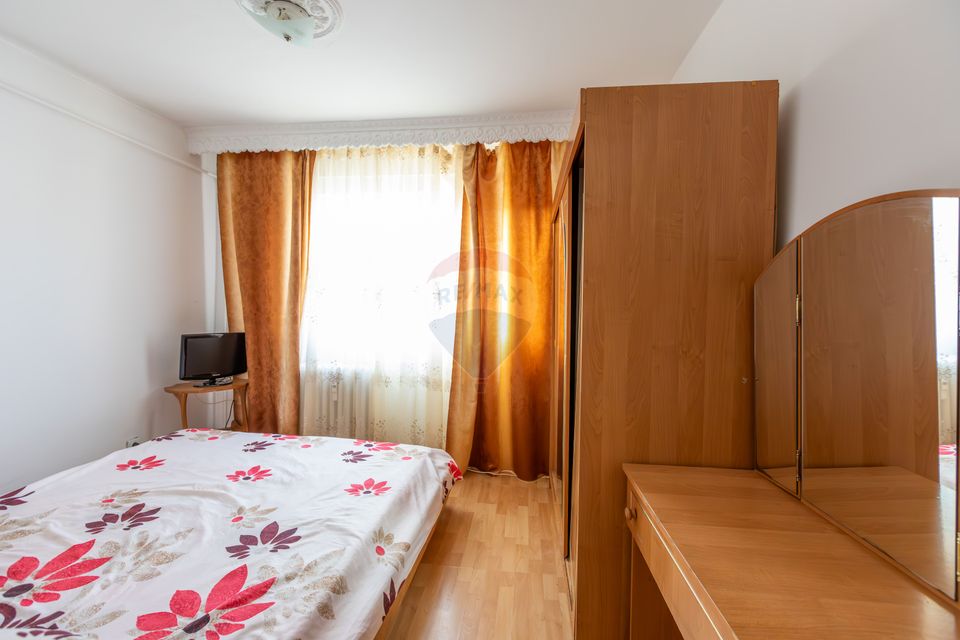 2 room Apartment for sale, Milcov area