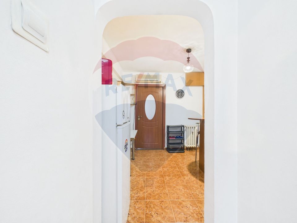 Vanzare apartament 2 camere - Zona Pasajul Doamna Ghica - Tei