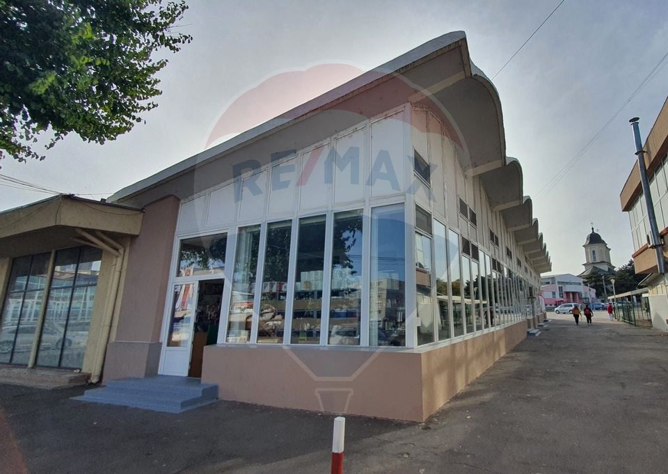 231sq.m Commercial Space for rent, Piata Centrala area