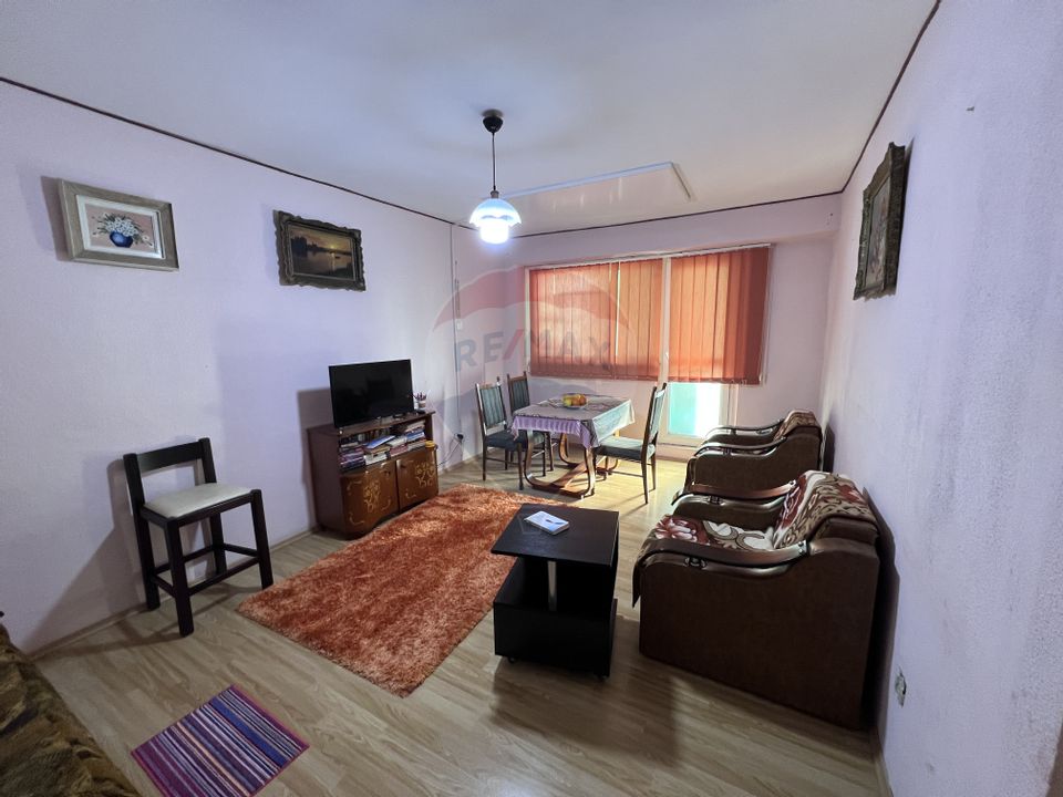 Apartament cu 2 camere de vânzare în zona Mazepa 1