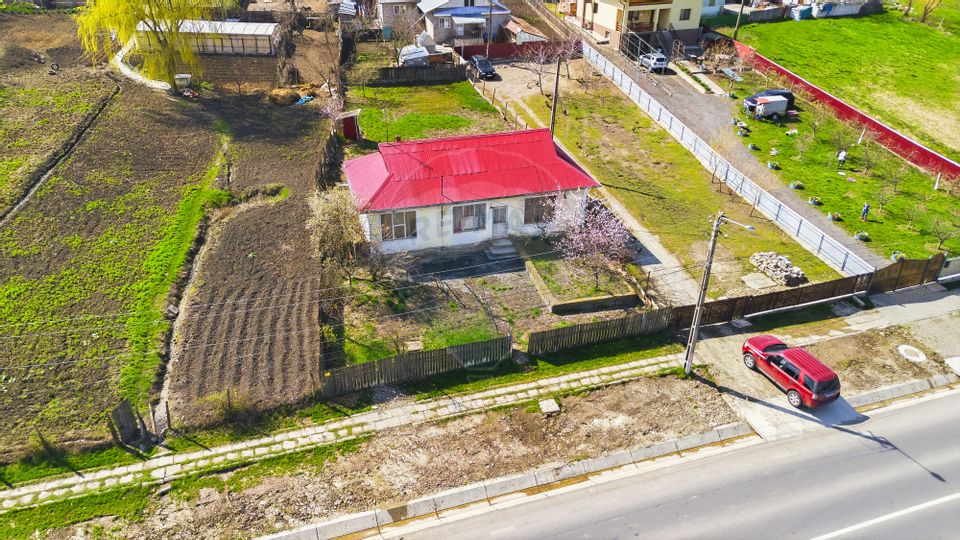 Casă / Vilă cu 5 camere de vânzare