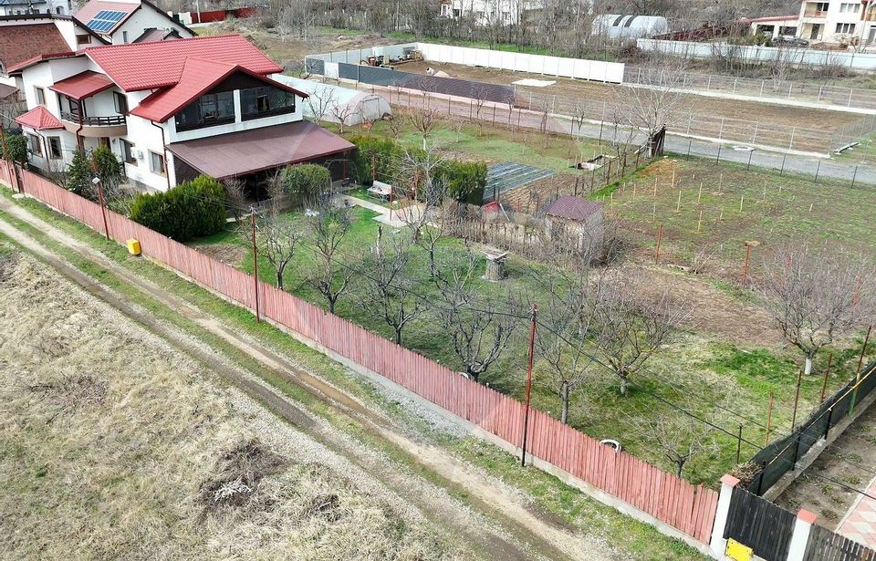 5 room House / Villa for sale