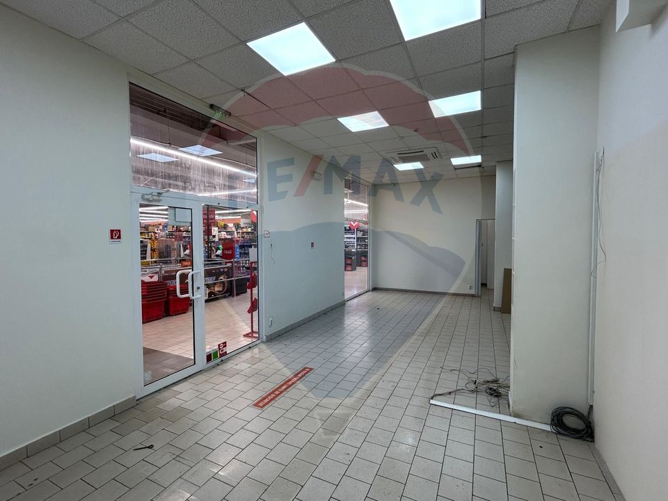 Spațiu comercial 58mp in incinta Super PROFI Urziceni