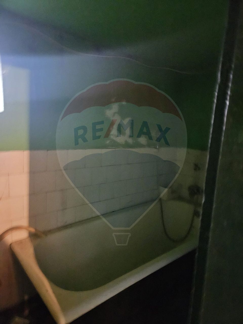 Casă / Vilă cu 4 camere de vânzare