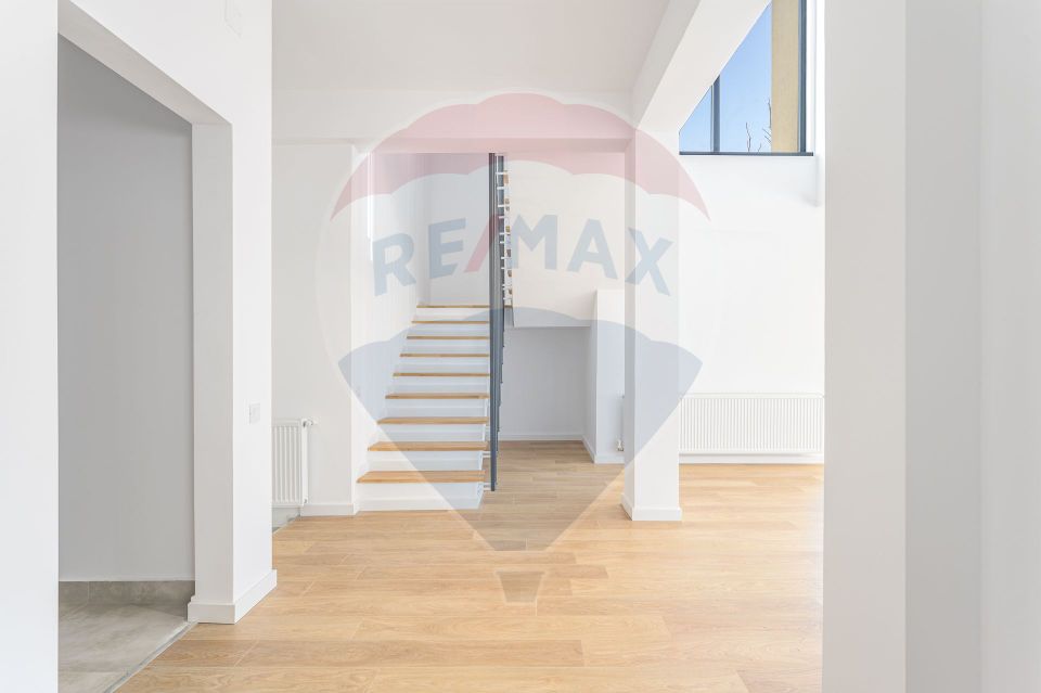 Vilă superba Cernica | vedere la padure si lac | finisaje moderne