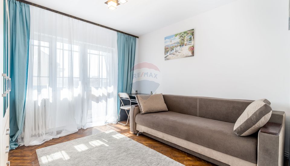 3 room Apartment for sale, Intre Lacuri area