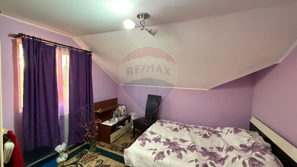 5 room House / Villa for sale, Est area