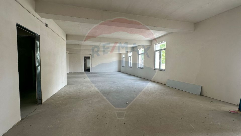 1,590sq.m Commercial Space for rent, Grigorescu area