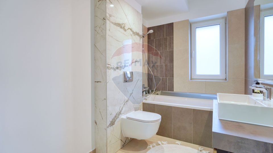 2 room Apartment for rent, Tractorul area