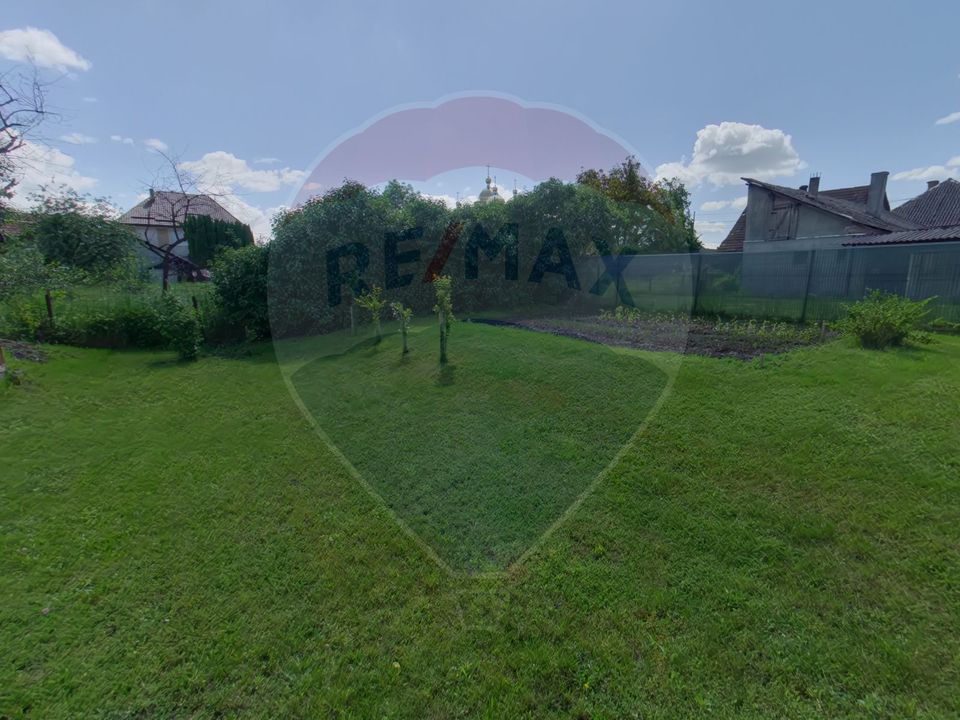 5 room House / Villa for sale, Est area