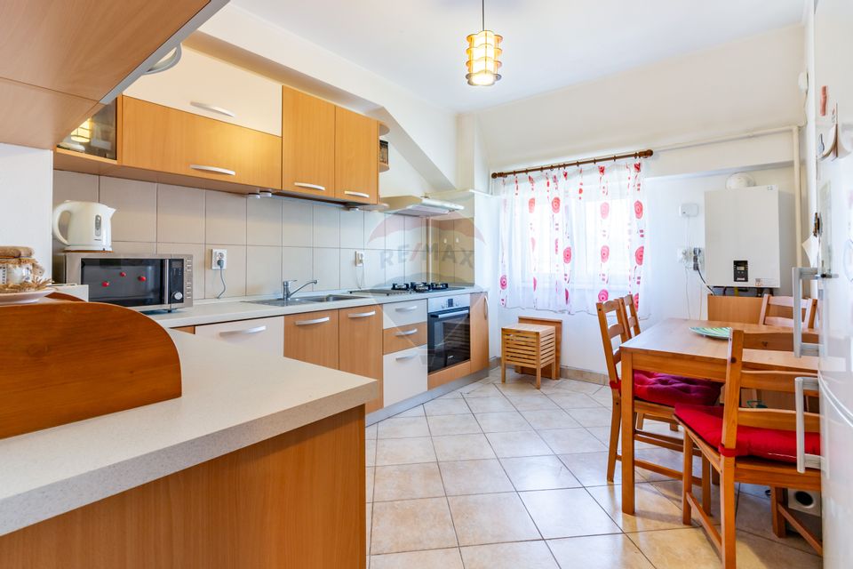 Apartament spatios - zona centrala Otopeni