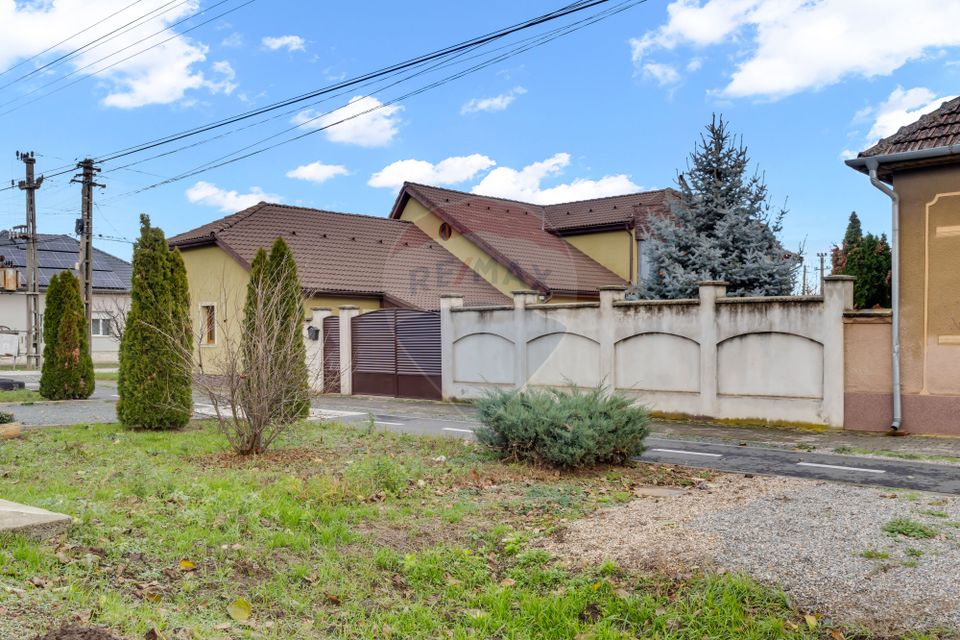 6 room House / Villa for sale