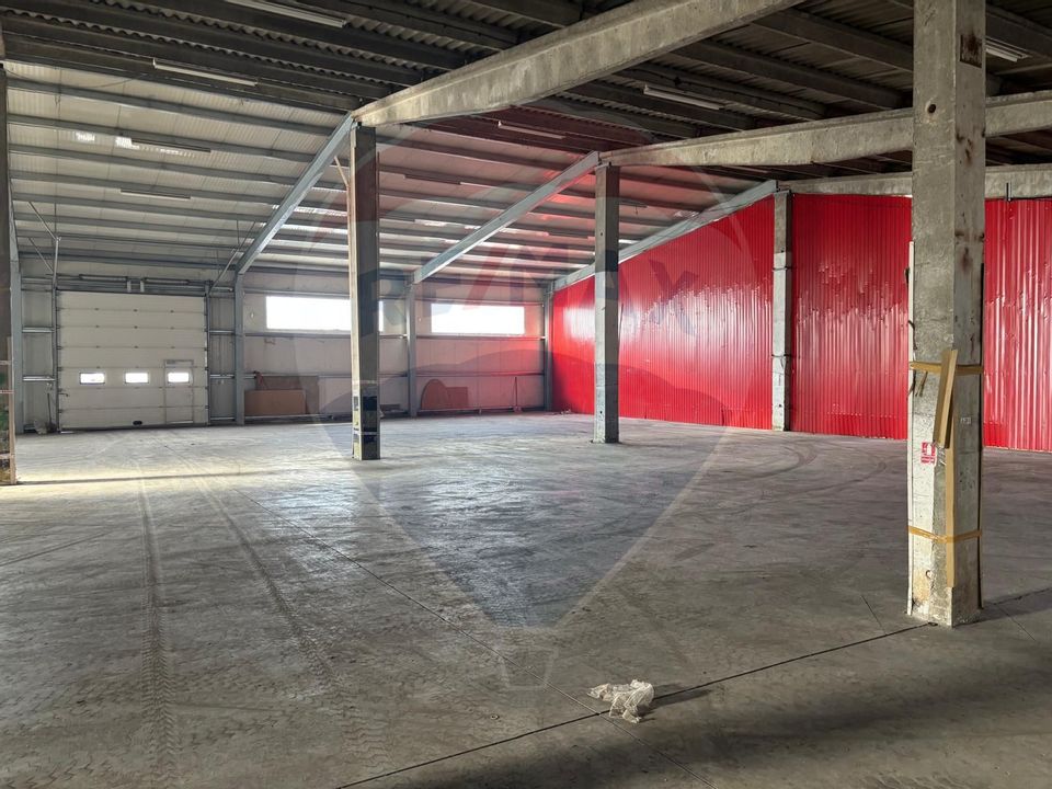 Spațiu industrial de 867mp de închiriat în zona Dambul Rotund