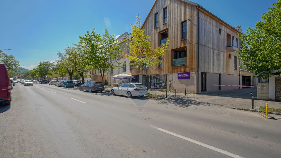 !! VANDUT !! Apartament elegant, complet mobilat Avram Iancu, Brașov