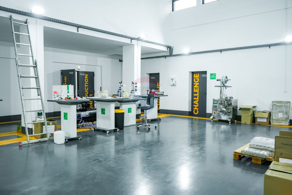Hală industrială Clasa A, 895 mp + teren 2.880 mp, Ploiești