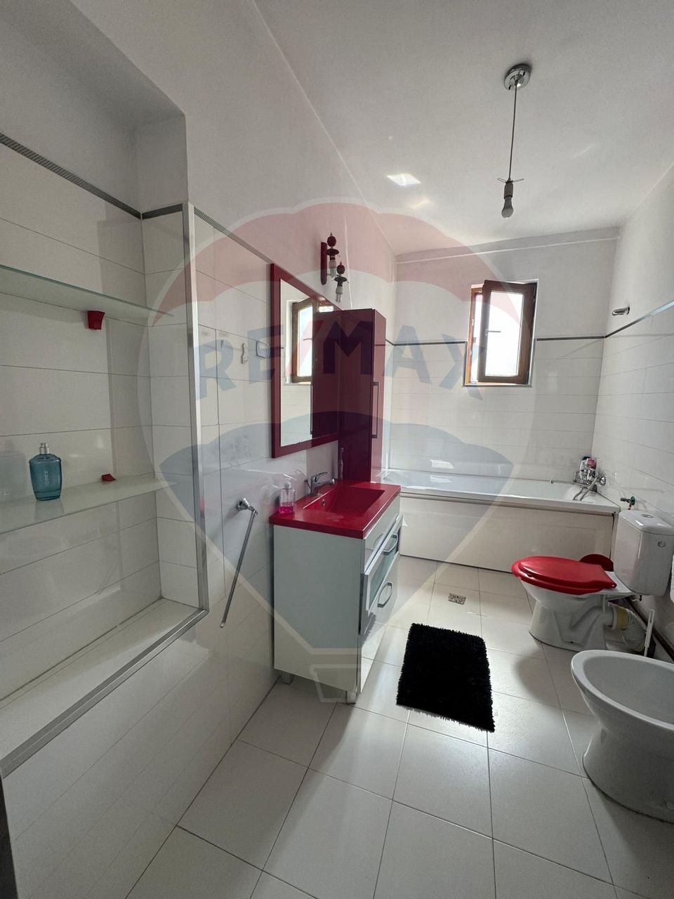 6 room House / Villa for sale