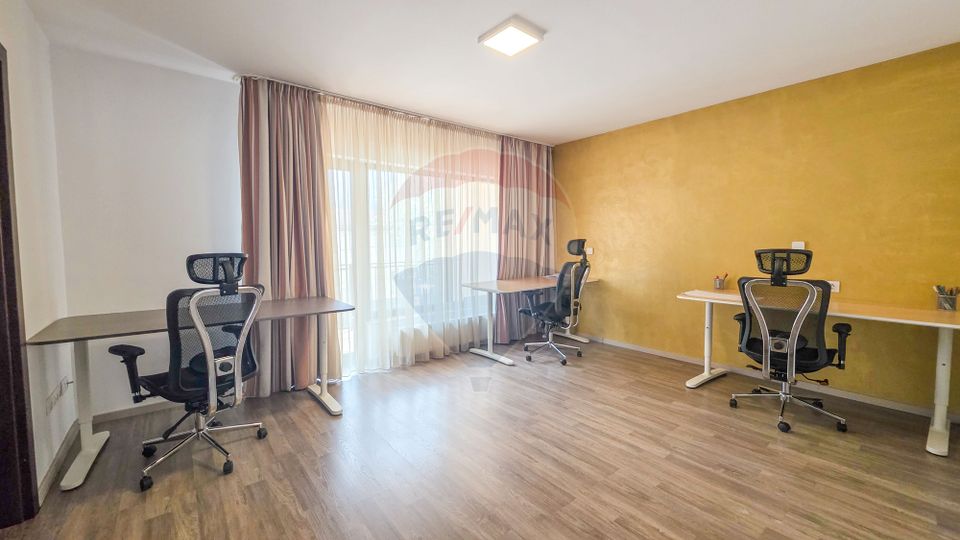 Casa cu 5 camere de inchiriat Gheorgheni, Garaj, Teren 400mp