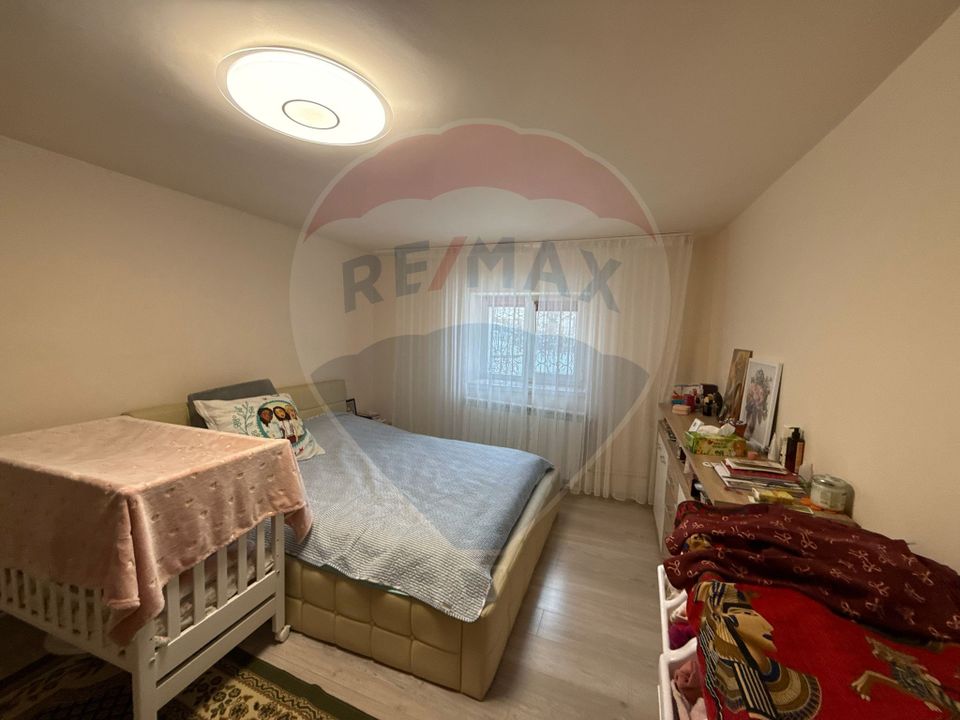 Apartament central zona Ramada