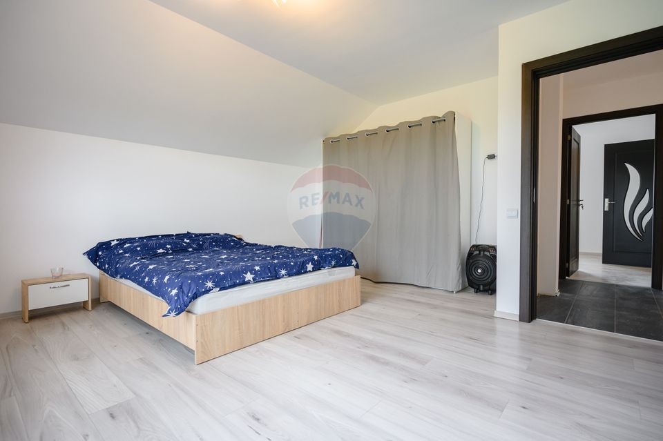 Rezervata! Casă individuală și luminoasă cu 4 camere în Tărlungeni