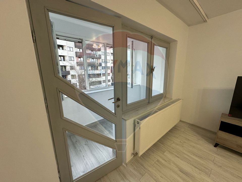 Apartament 3 camere de inchiriat ultracentral in Bacau