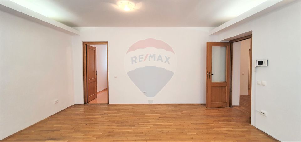 55sq.m Office Space for rent, Centrul Istoric area