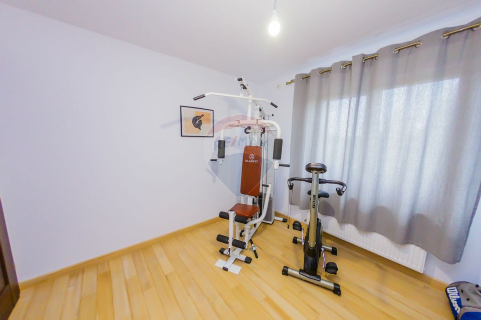 5 room House / Villa for sale, Central area