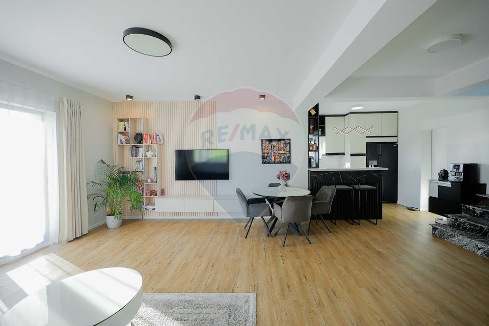 4 room House / Villa for sale