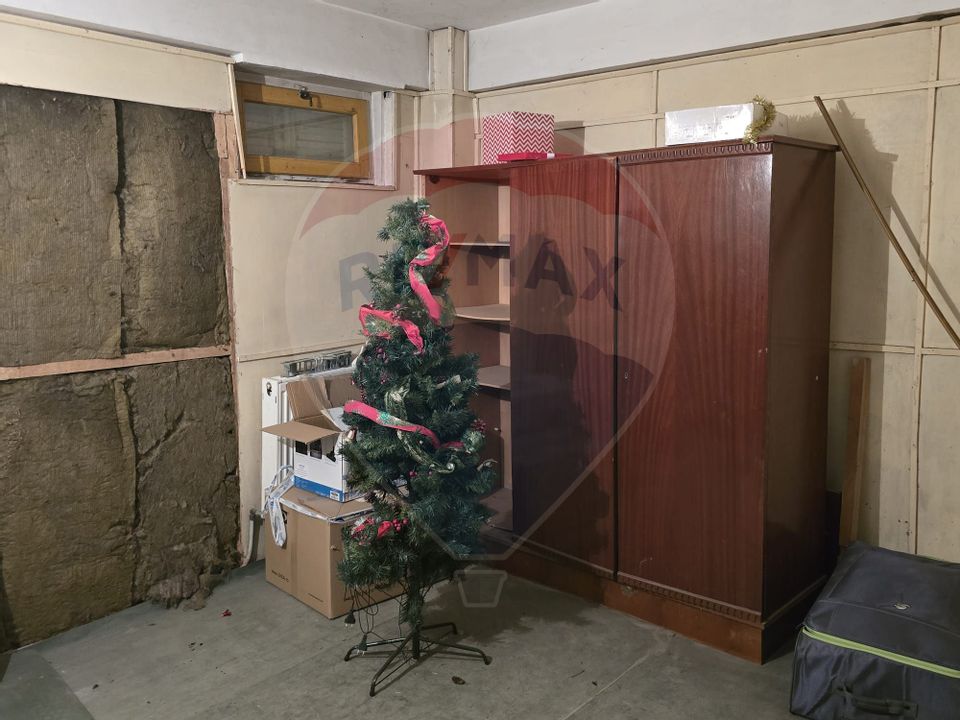 6 room House / Villa for sale, Central area