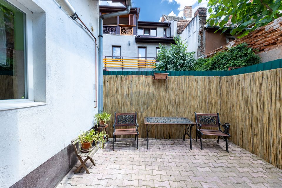 2 room House / Villa for rent, Central area