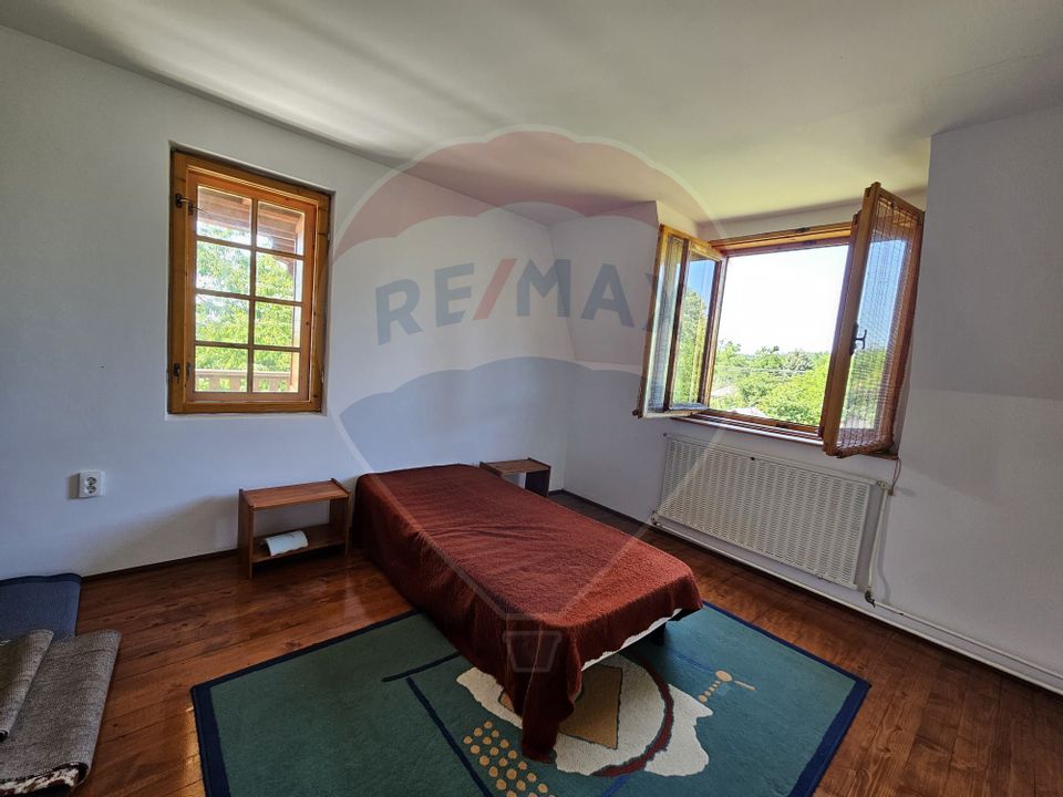 6 room House / Villa for sale