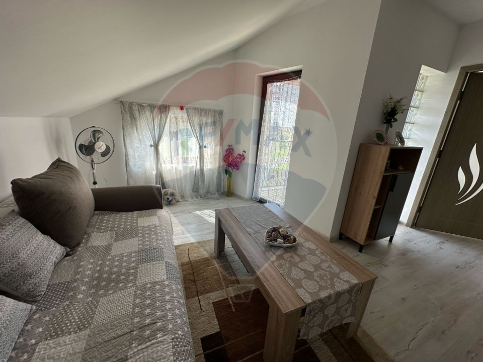 Vanzare casă noua in loc Felnac cu teren de 1190mp