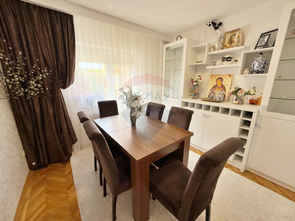 4 room Apartment for rent, Central area