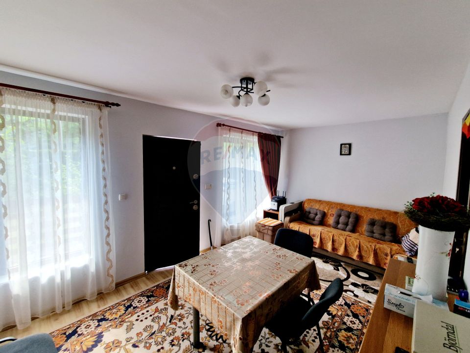 4 room House / Villa for sale