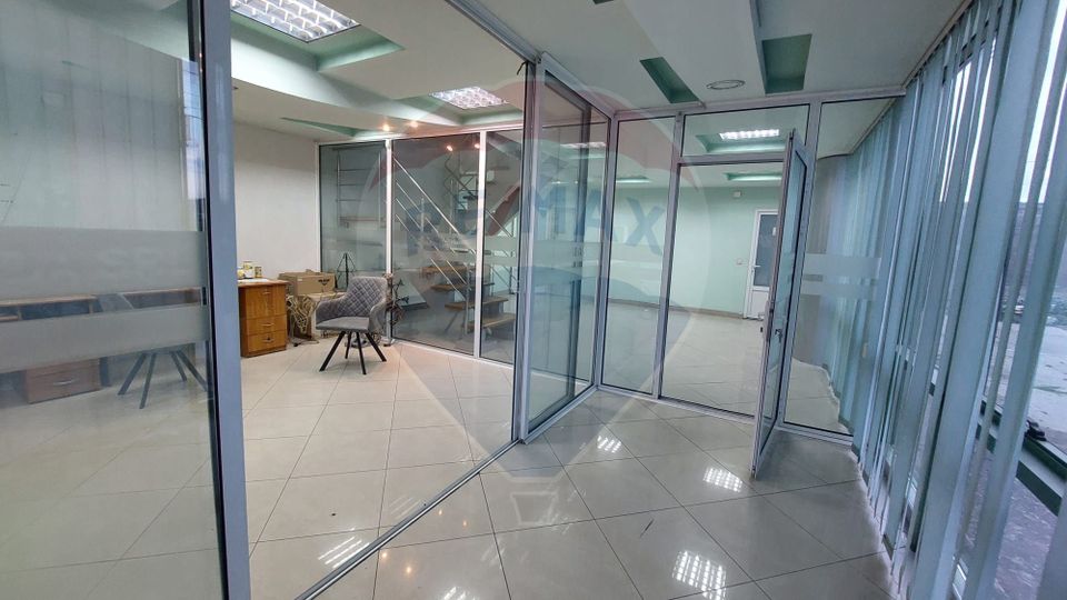 880sq.m Industrial Space for sale