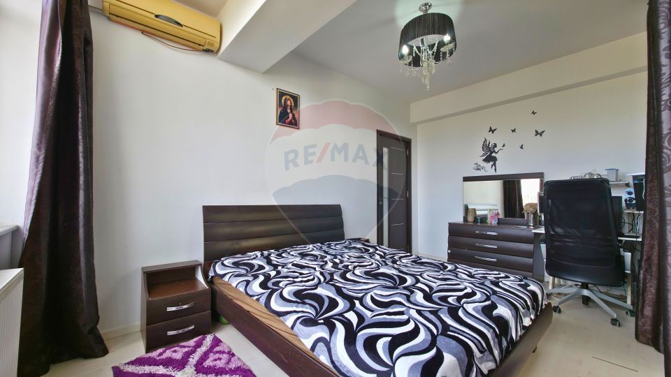 Apartament 3 camere 1 Decembrie de Vanzare