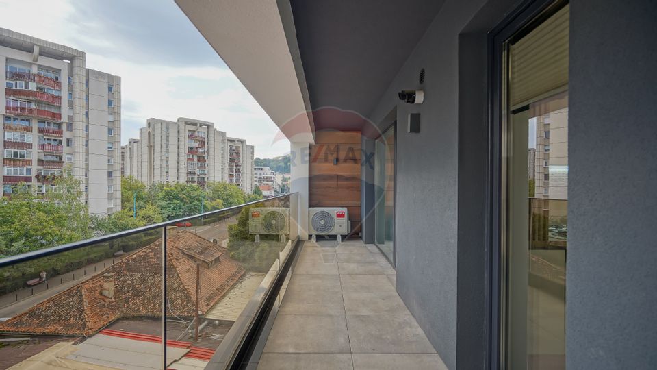 De inchiriat apartament de lux-Cosmopolit Mihai Viteazul