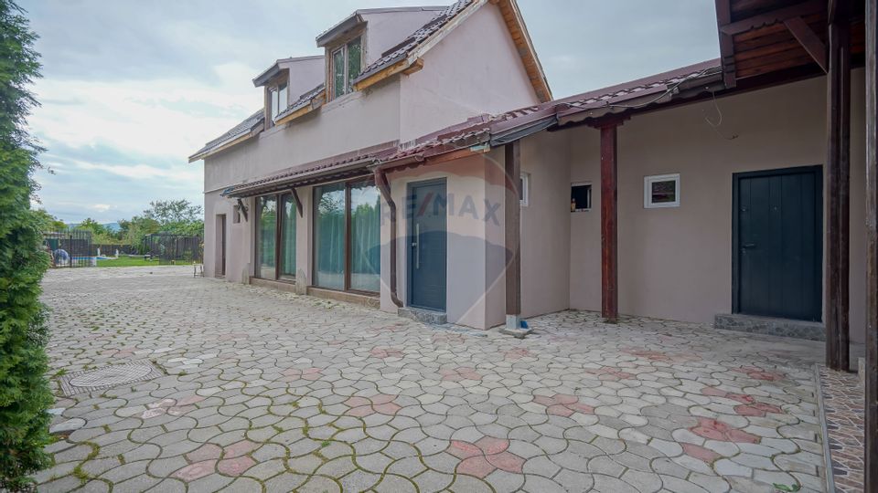 11 room House / Villa for sale, Central area