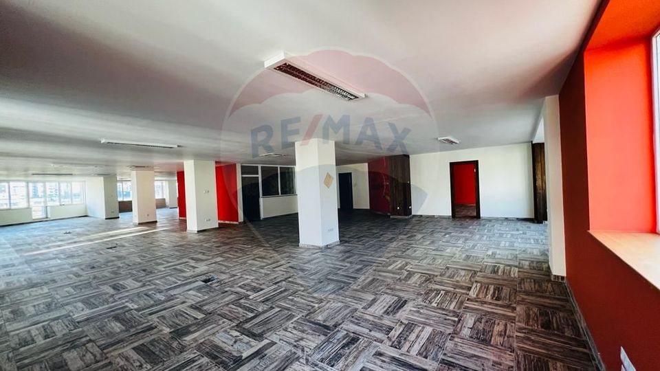 390sq.m Office Space for rent, Central area